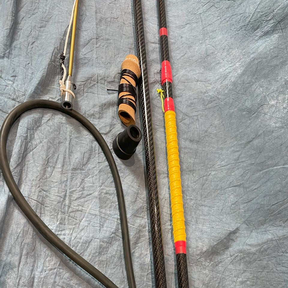 hand pole spear